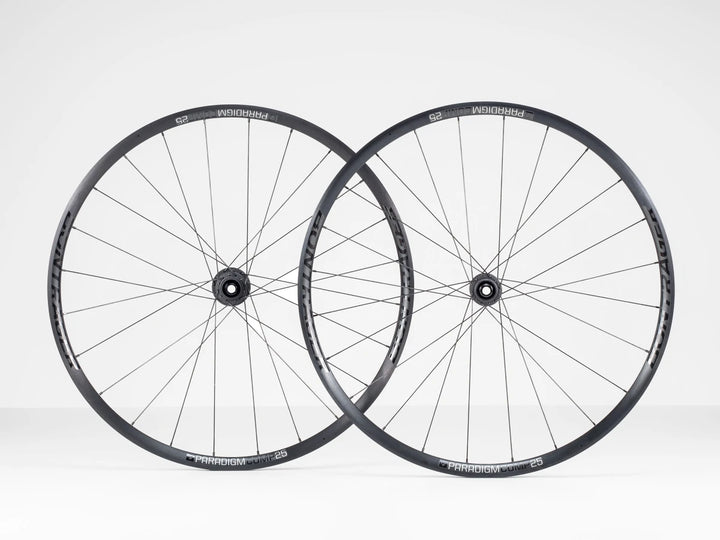 Bontrager Paradigm Comp 25 TLR Disc Road Wheel