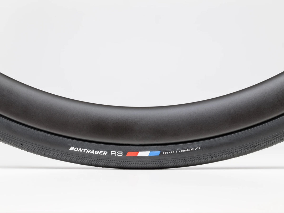 Bontrager R3 Hard-Case Lite Road Tyre