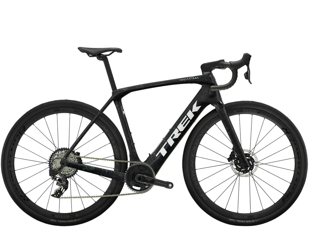 Trek Domane + SLR 7 AXS 2025